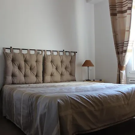 Bed & Breakfast Normandy Omaha 3*